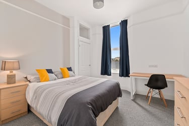 2 bed flat, Ford Park Road, Mutley, Plymouth, PL46QY - Image 5